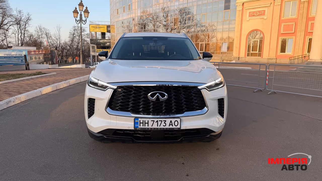 Infiniti QX60 - фото 5