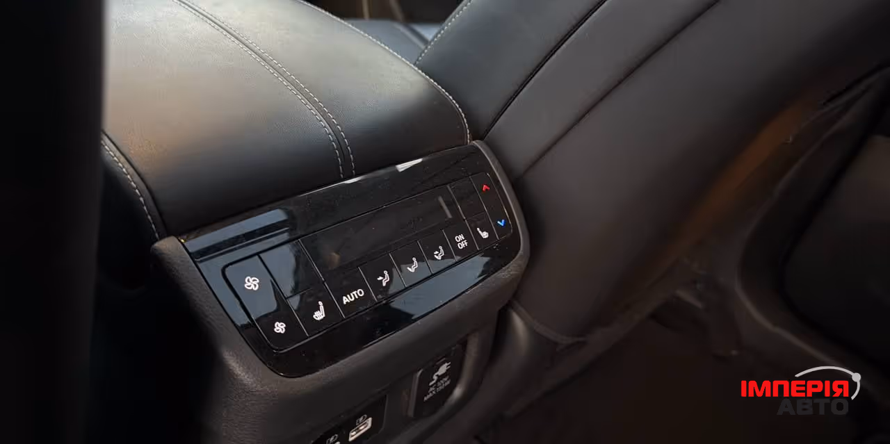 Infiniti QX60 - фото 12