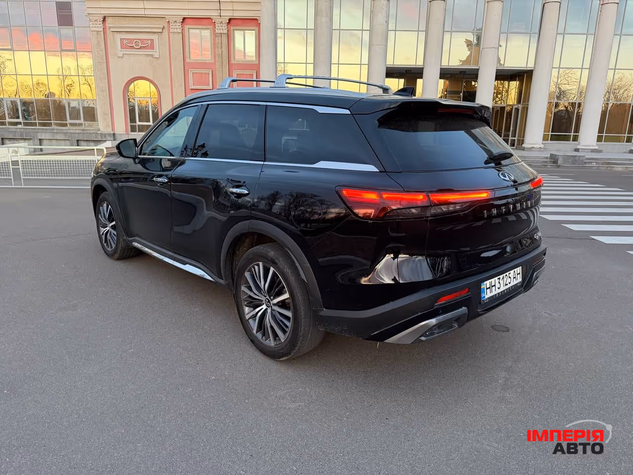 Infiniti QX60 - фото 5