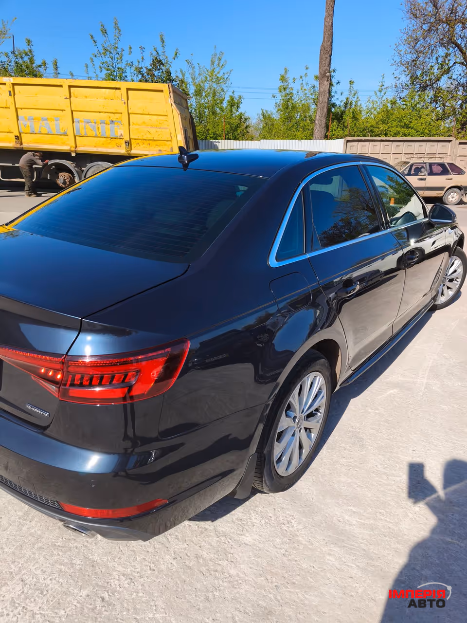 Audi A4 - фото 63
