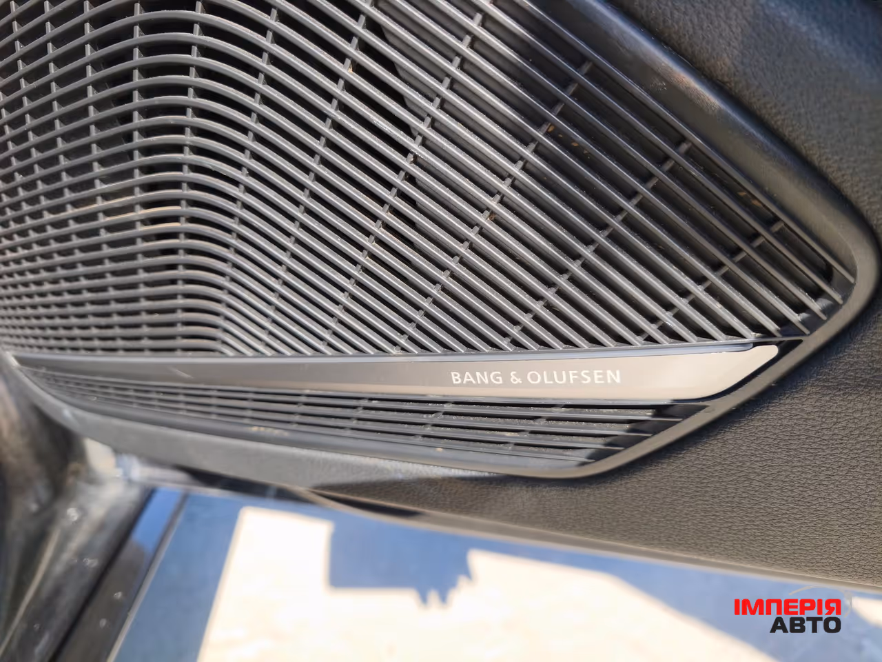 Audi A4 - фото 72