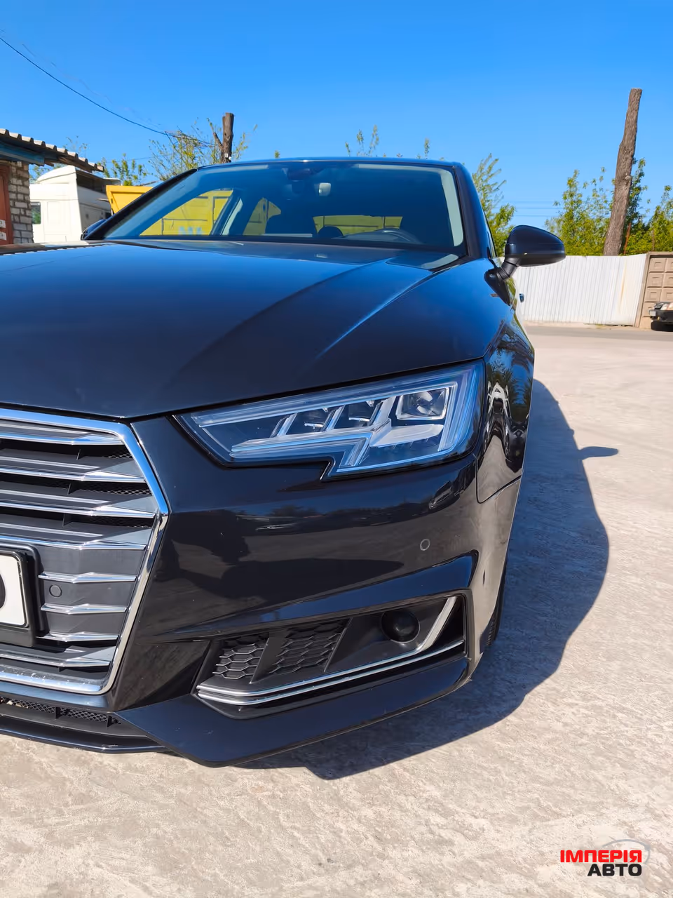 Audi A4 - фото 16