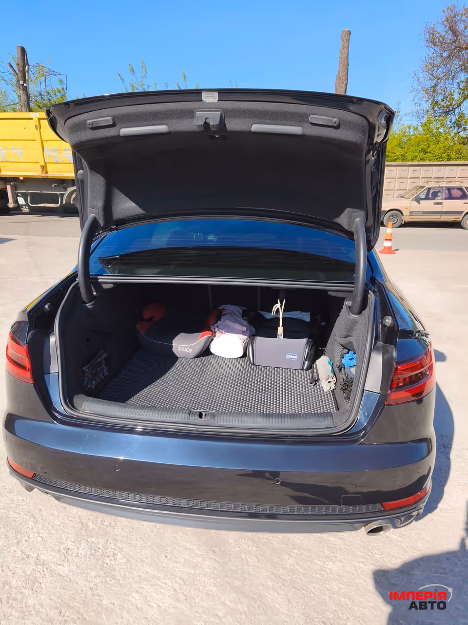 Audi A4 - фото 76