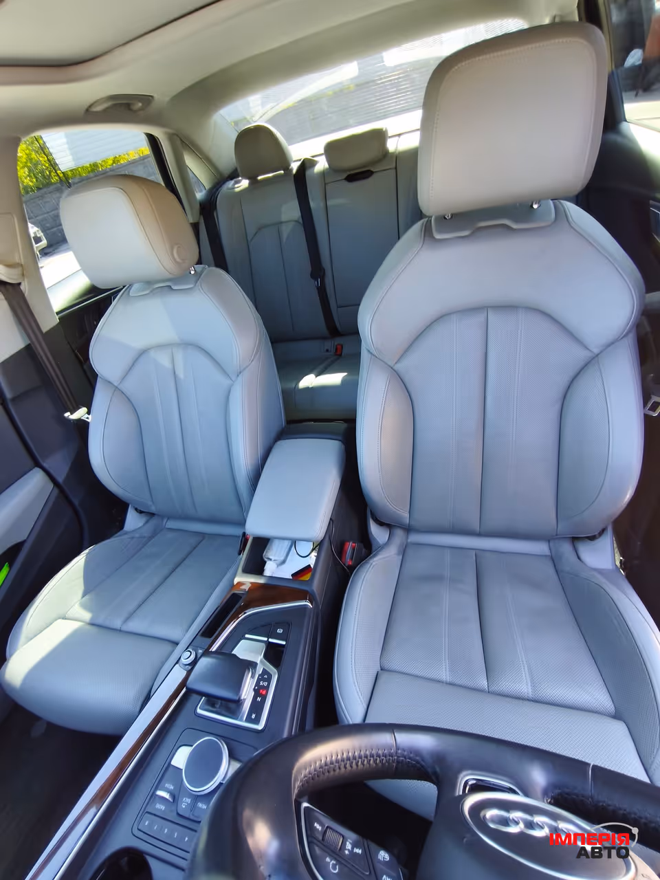 Audi A4 - фото 53