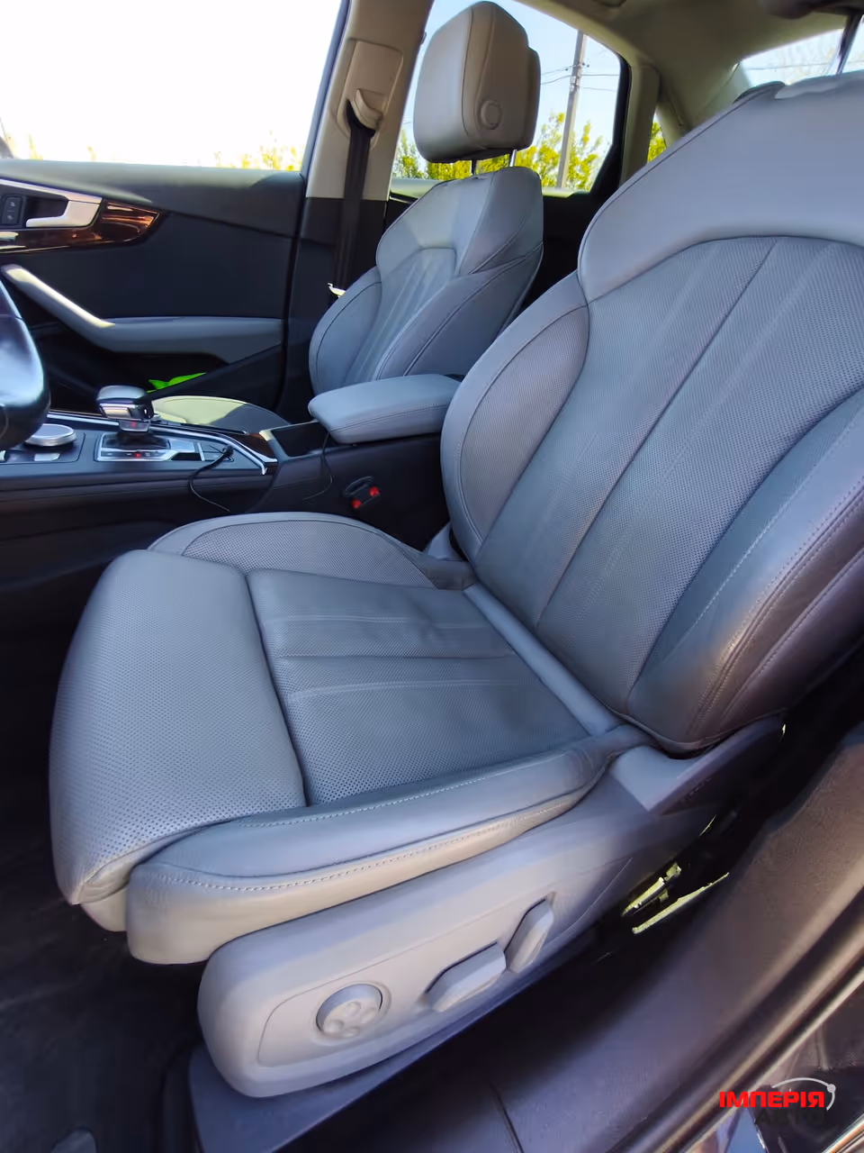 Audi A4 - фото 62