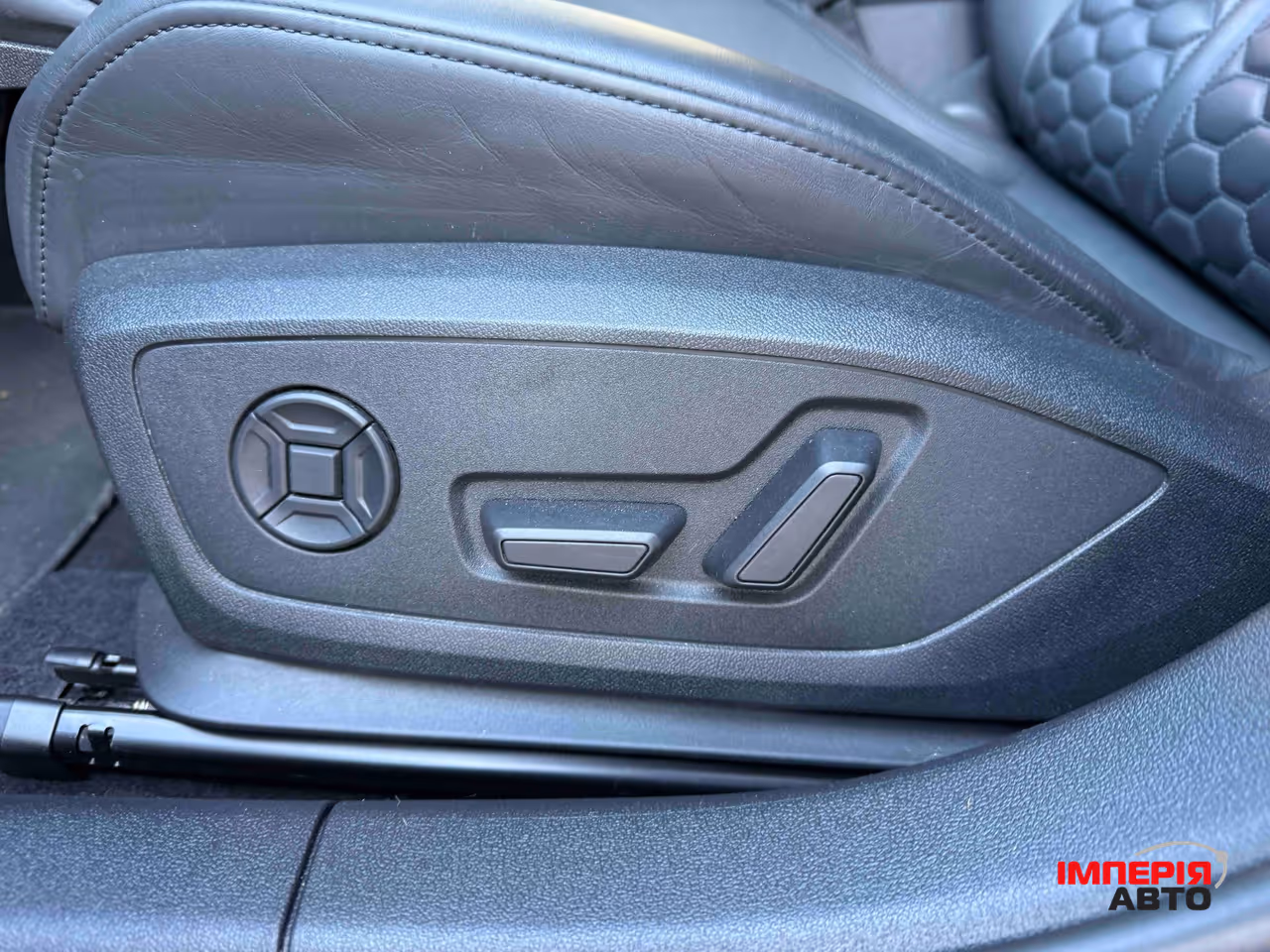 Audi RS 3 - фото 18
