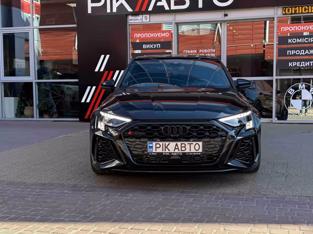 Audi RS 3 - фото 3