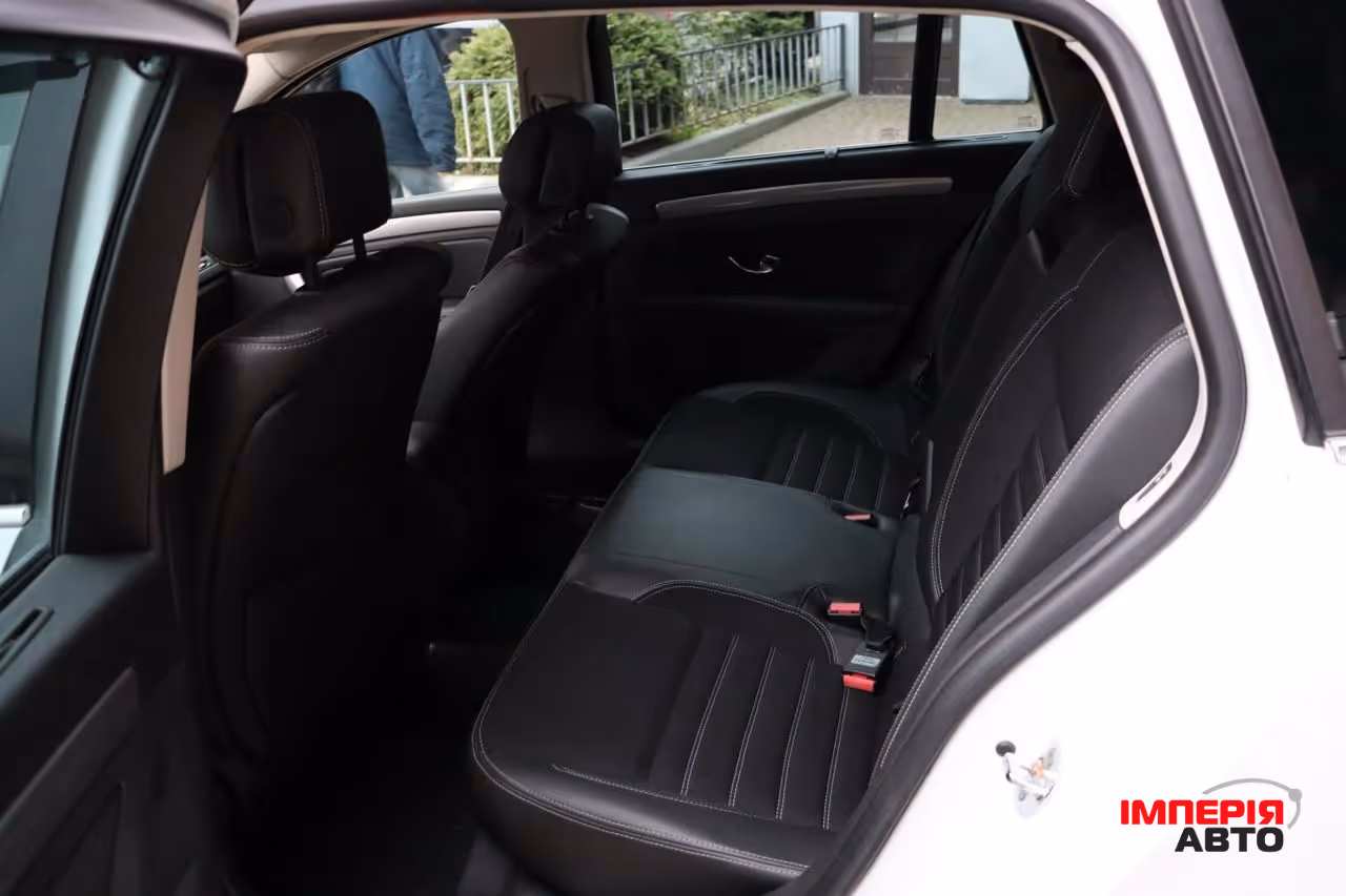 Renault Laguna - фото 6