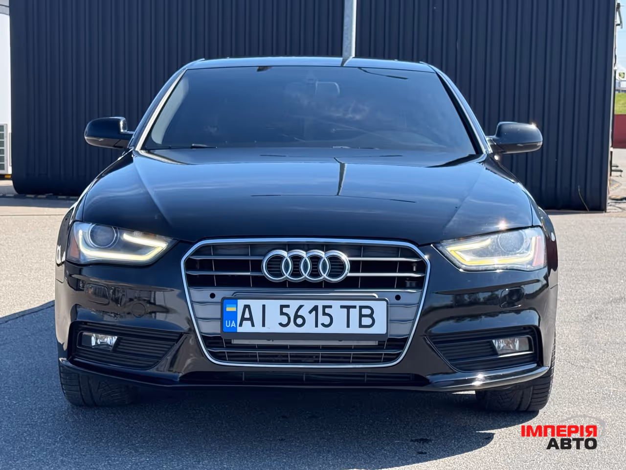 Audi A4 - фото 2