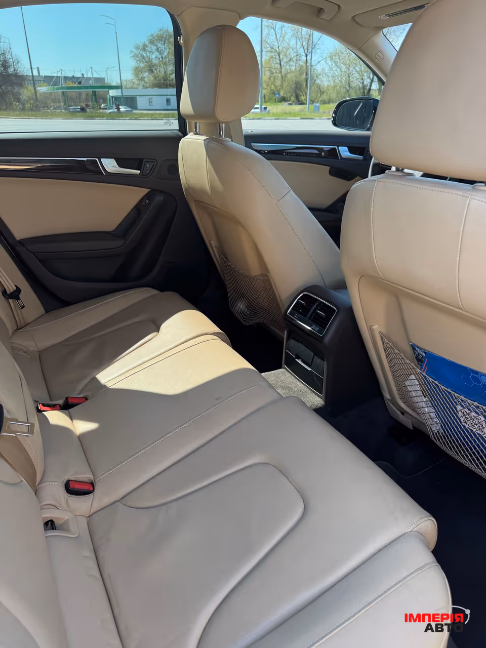 Audi A4 - фото 17