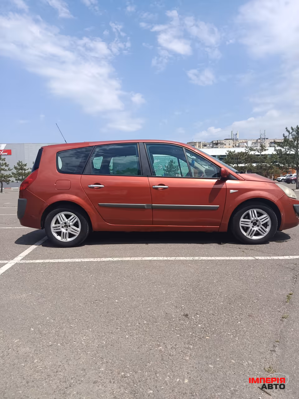Renault Grand Scenic - фото 2