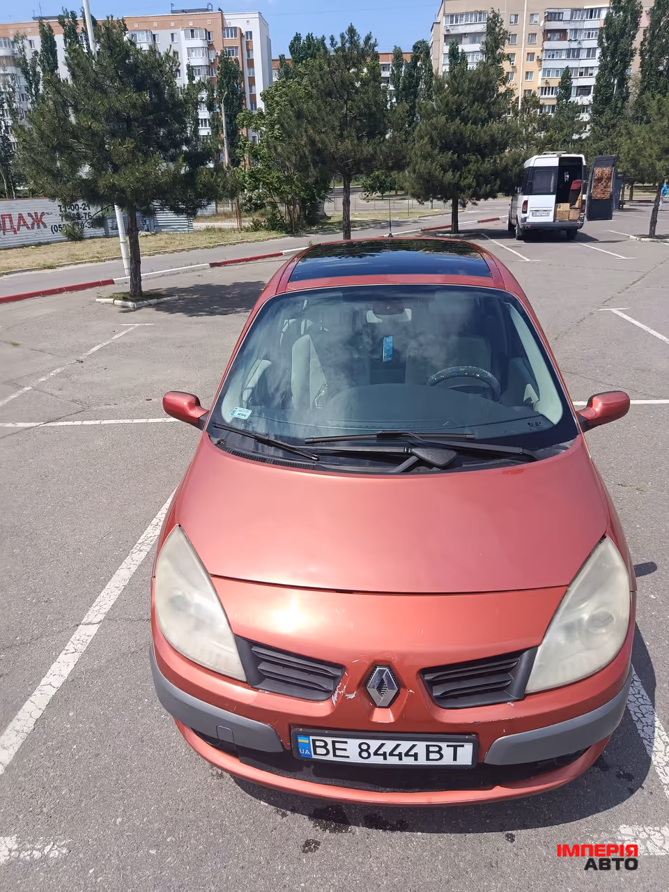 Renault Grand Scenic - фото 8