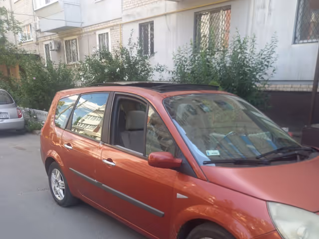 Renault Megane - фото 4