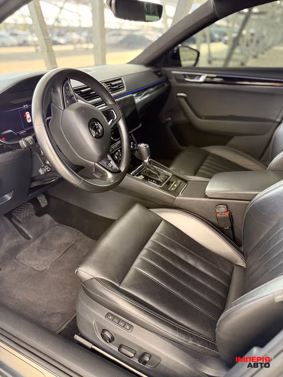Skoda Superb - фото 8