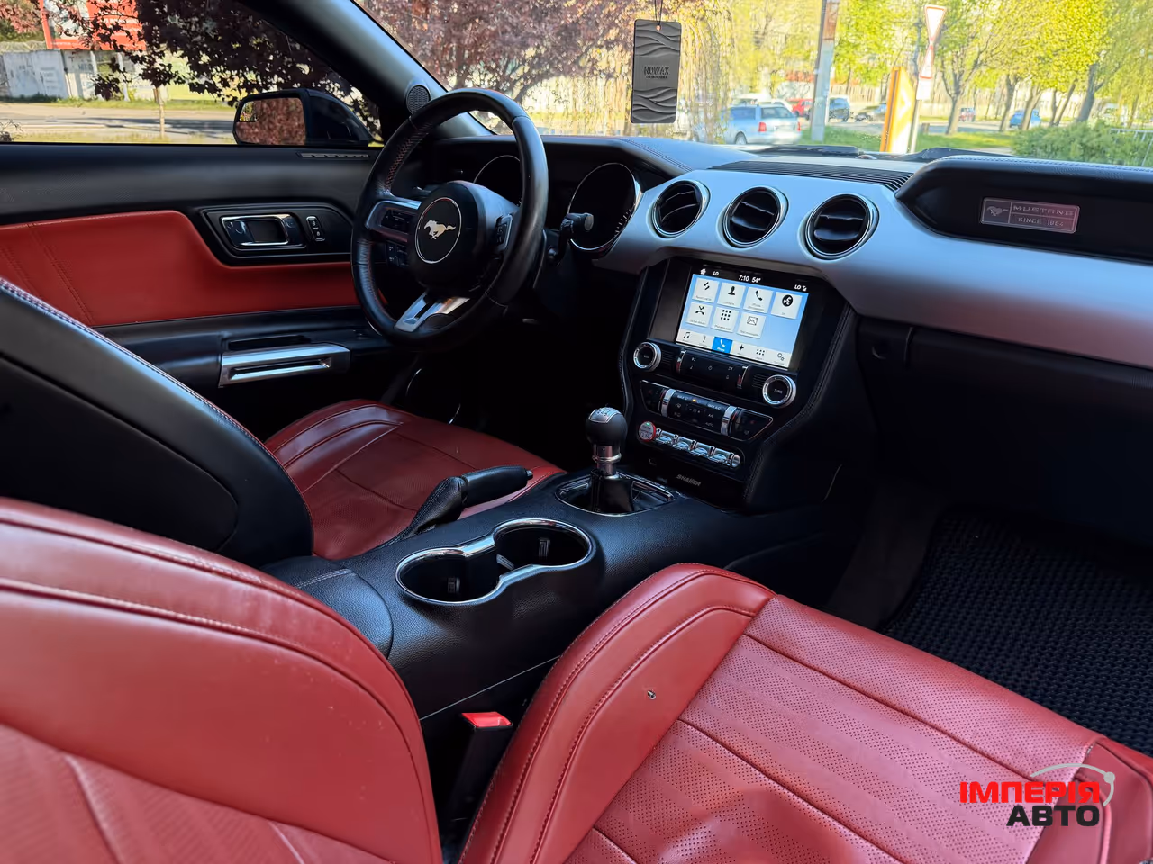Ford Mustang - фото 12