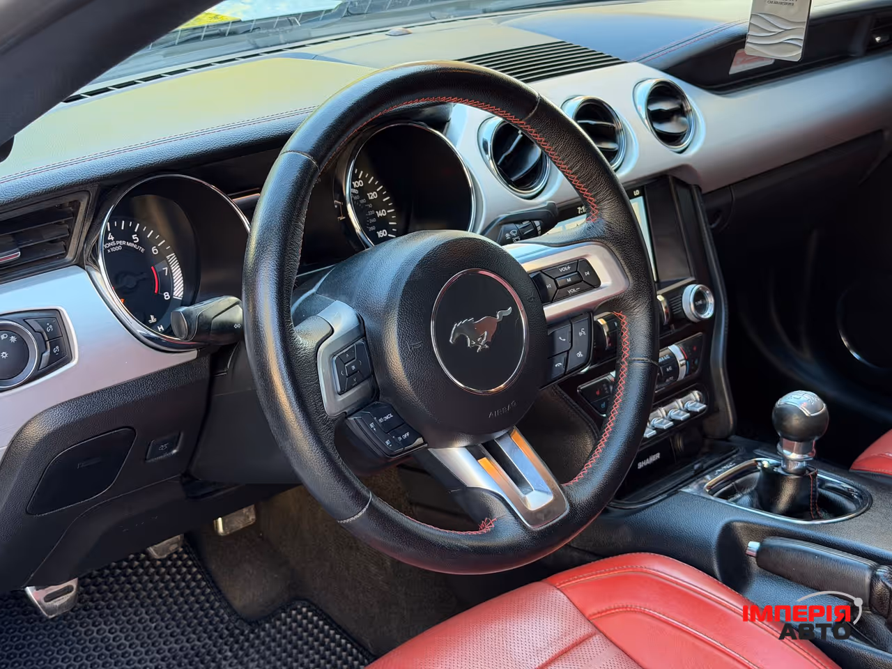 Ford Mustang - фото 32