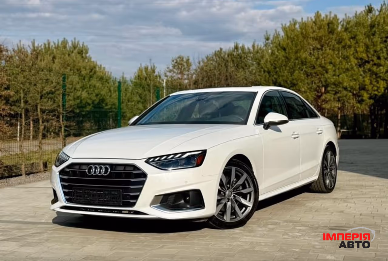 Audi A4 - фото 7