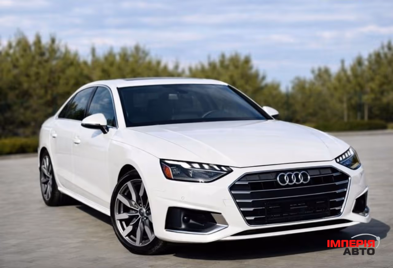 Audi A4 - фото 5
