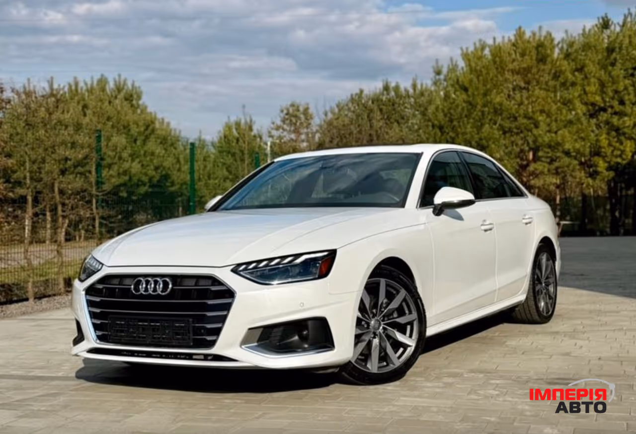 Audi A4 - фото 1