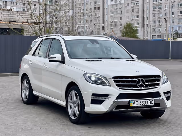 Mercedes-Benz M-Класс - фото 3
