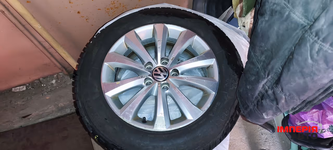 Volkswagen Passat - фото 27