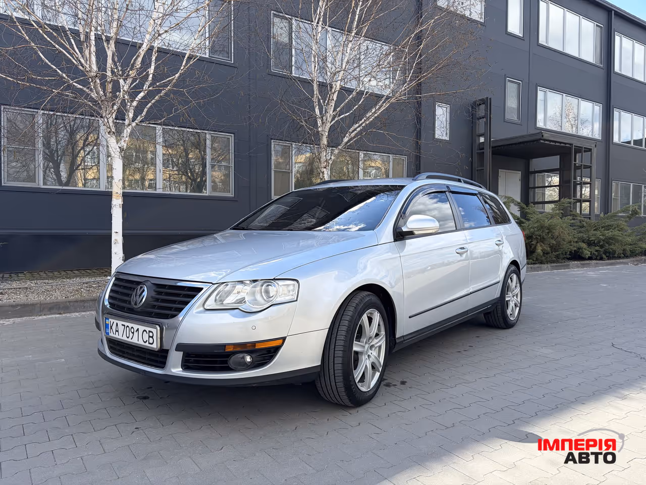 Volkswagen Passat - фото 2
