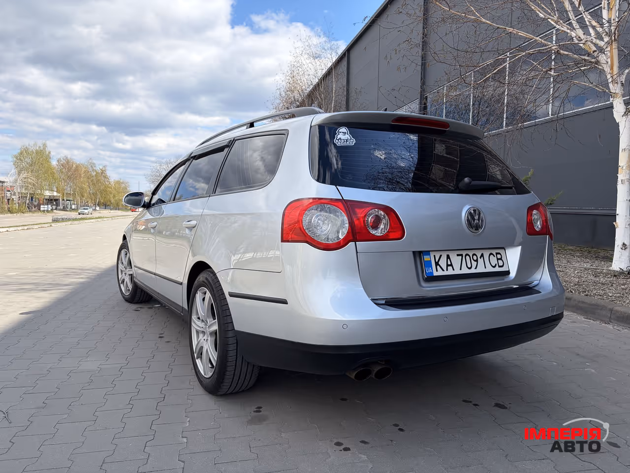Volkswagen Passat - фото 7