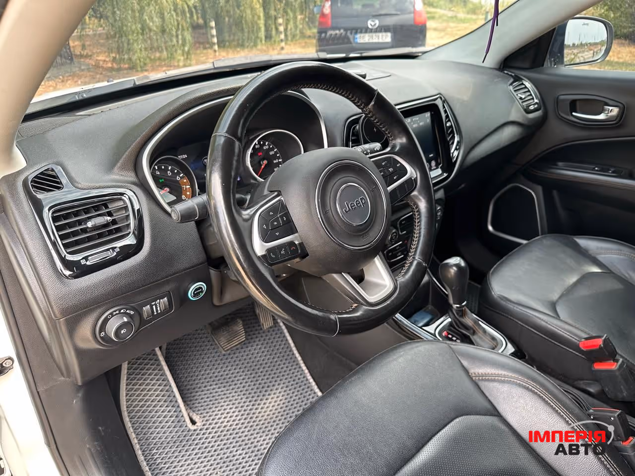 Jeep Compass - фото 3