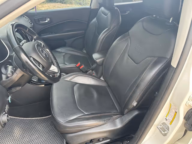 Jeep Compass - фото 4