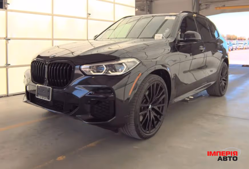 BMW X5 - фото 2