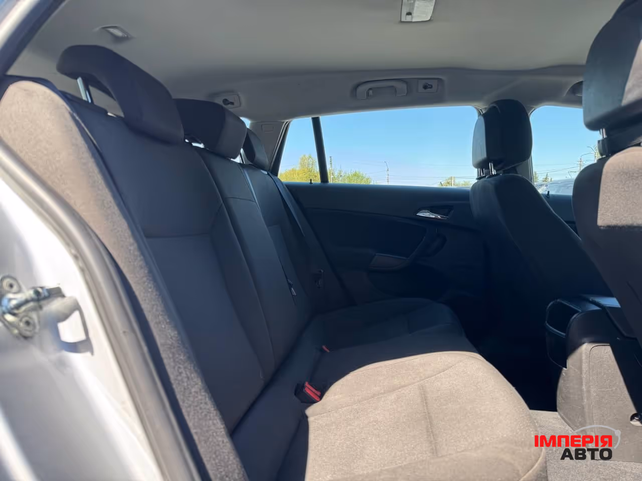 Opel Insignia - фото 42
