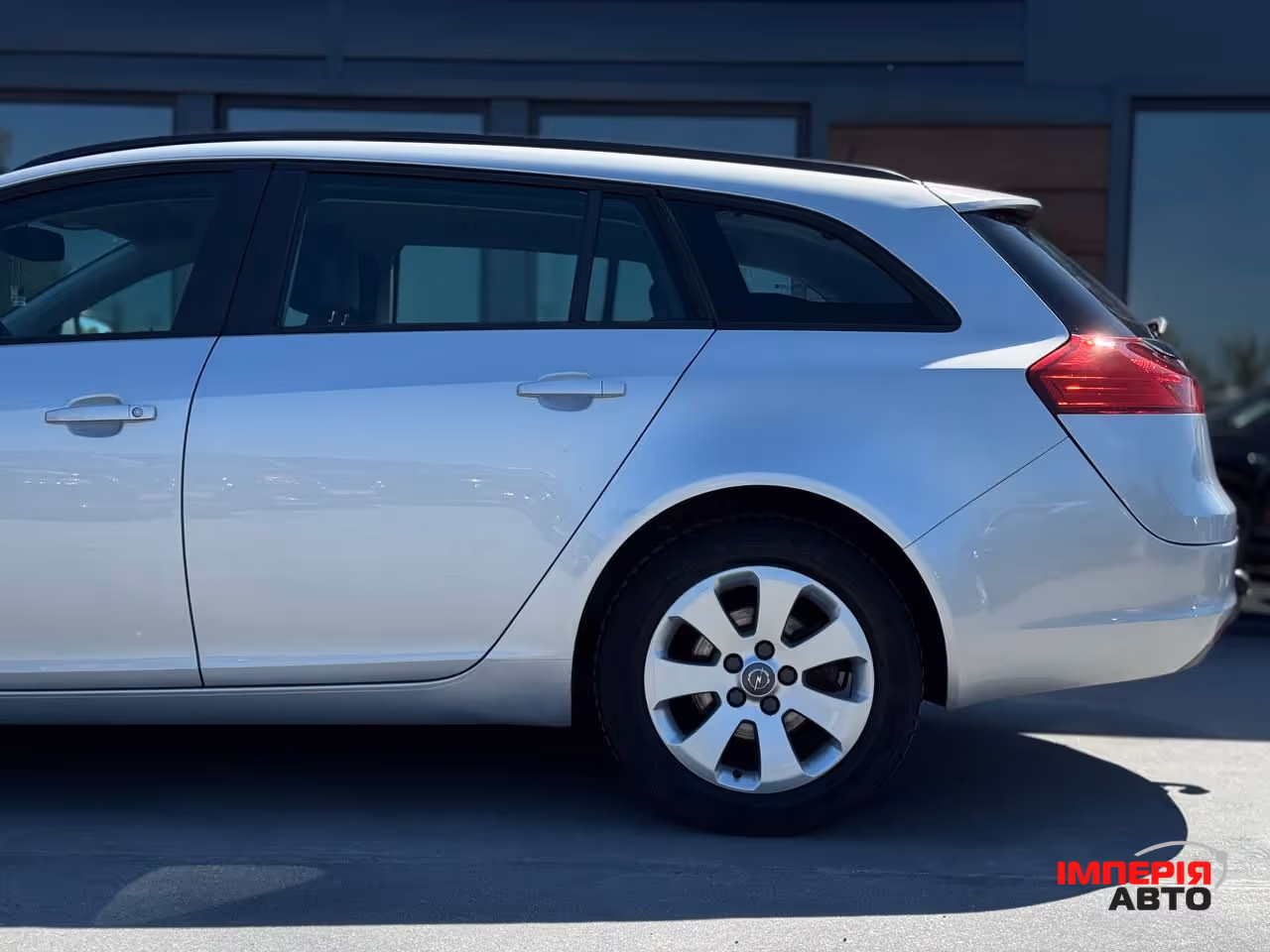 Opel Insignia - фото 7