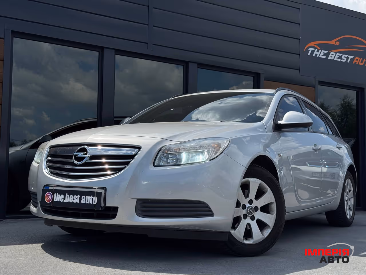 Opel Insignia - фото 2