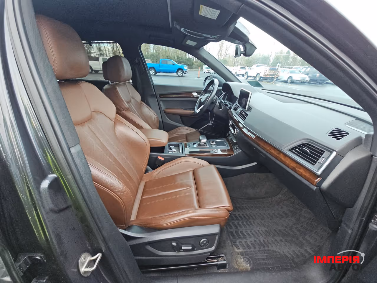 Audi Q5 - фото 9