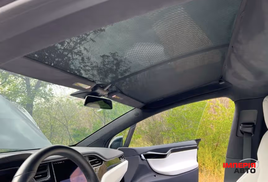 Tesla Model X - фото 9