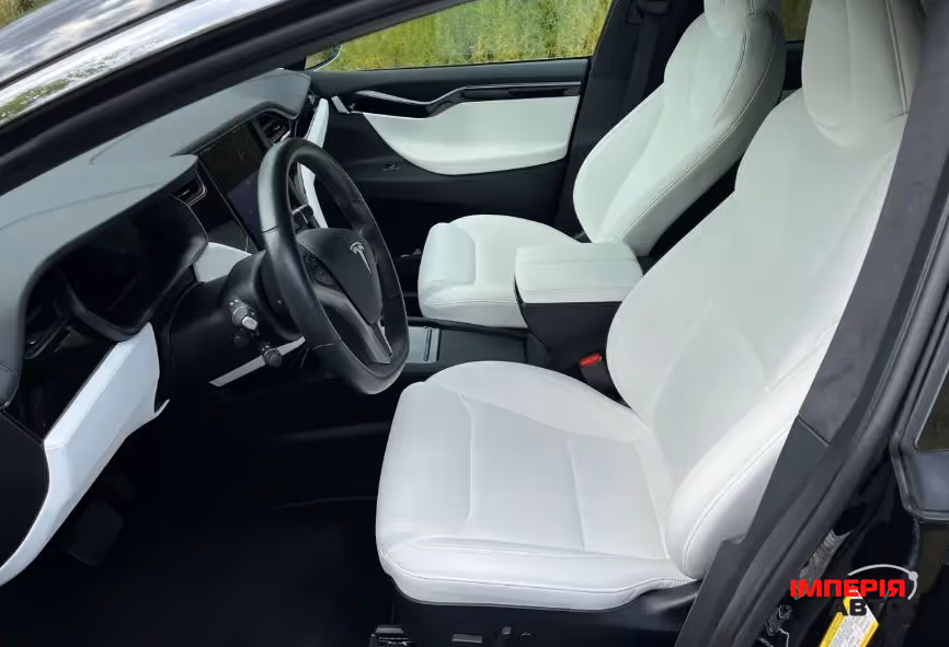 Tesla Model X - фото 8