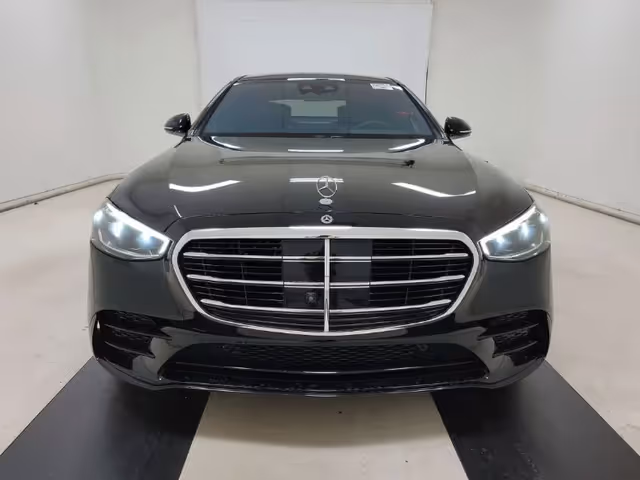 Mercedes-Benz S-Класс - фото 1