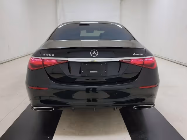 Mercedes-Benz S-Класс - фото 3