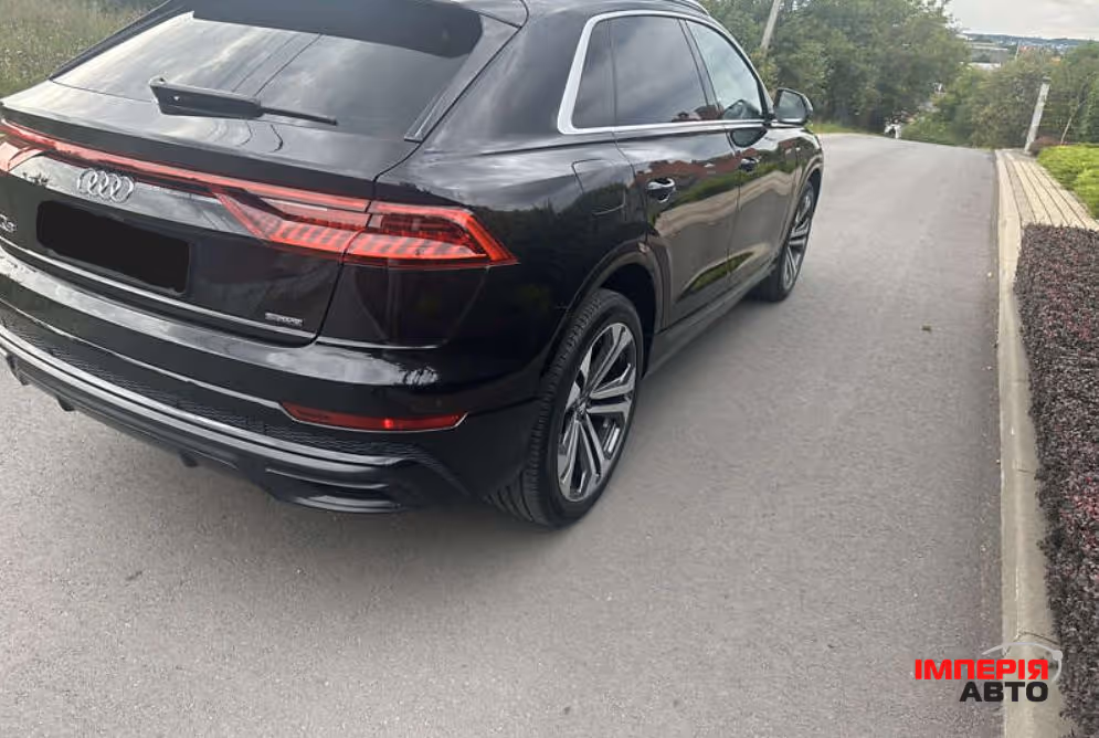 Audi Q8 - фото 5