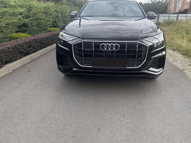 Audi Q8 - фото 2