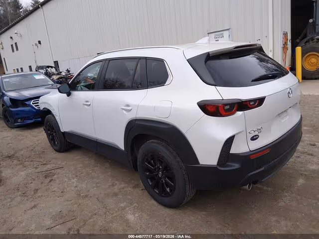 Mazda CX-50 - фото 4