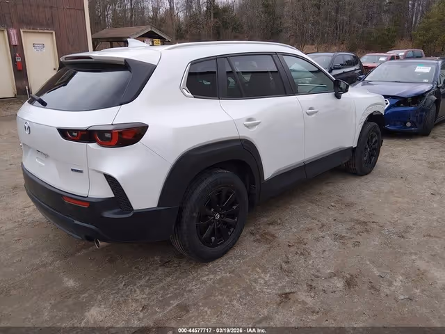 Mazda CX-50 - фото 5