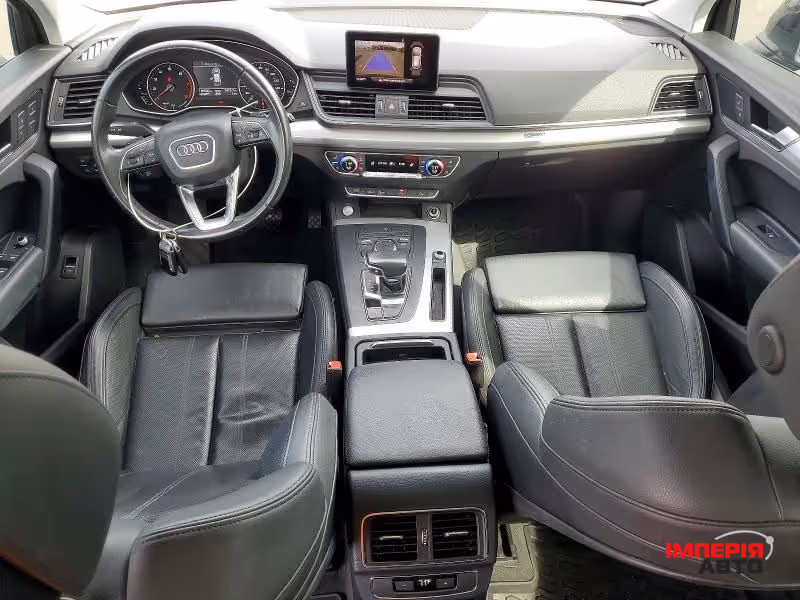 Audi Q5 - фото 8