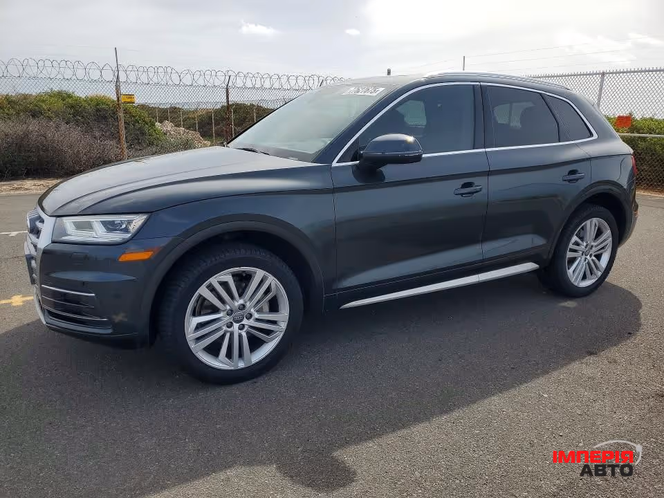 Audi Q5 - фото 2