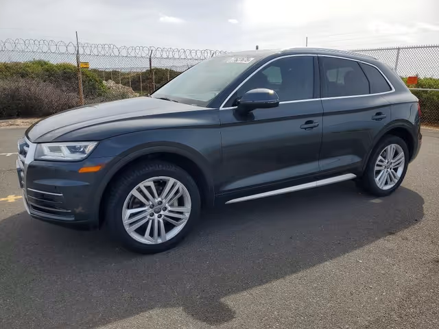 Audi Q5 - фото 2