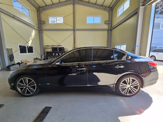 Infiniti Q50 - фото 2