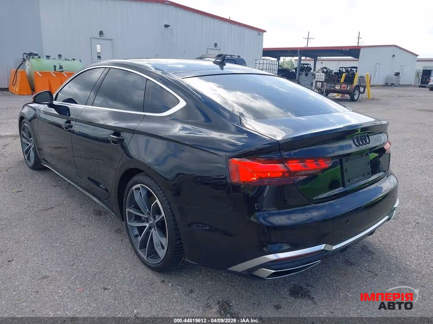 Audi A5 - фото 4