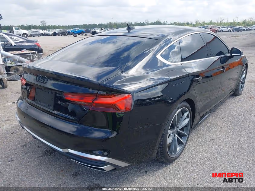 Audi A5 - фото 6