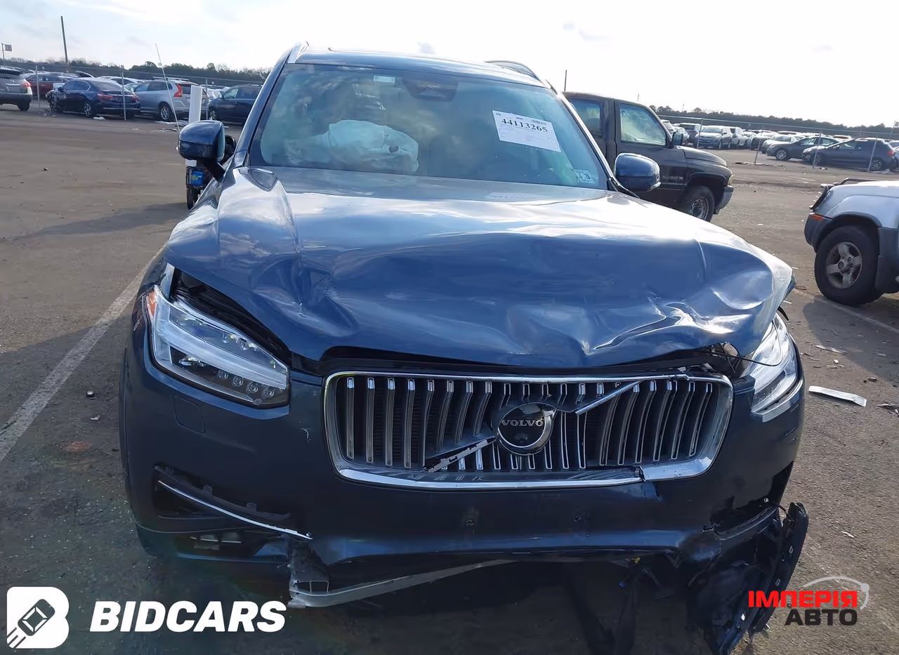 Volvo XC90 - фото 6