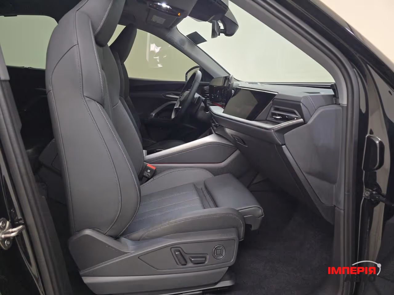 Audi Q5 - фото 9